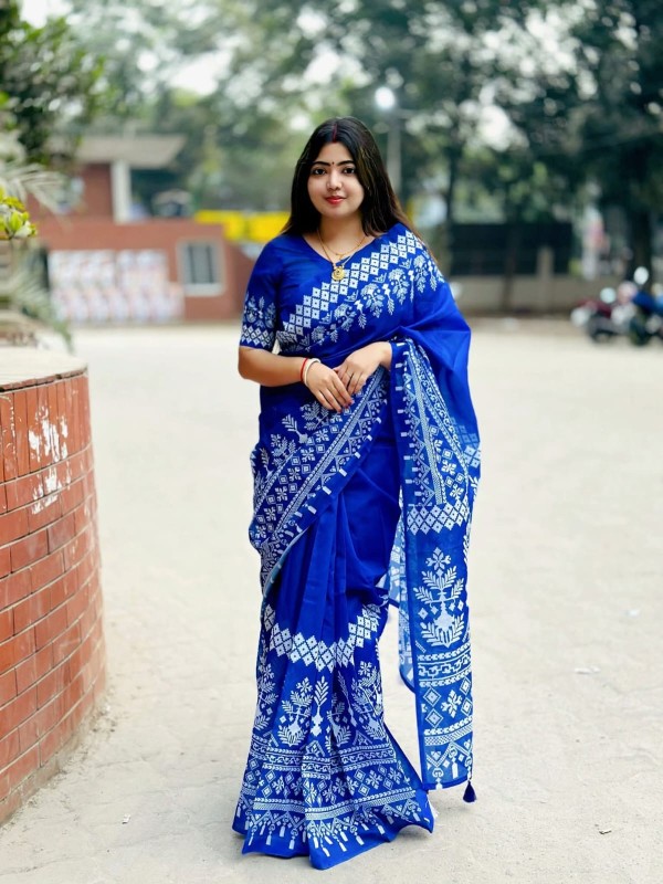 Semi Silk Sharee With Blouse Pece